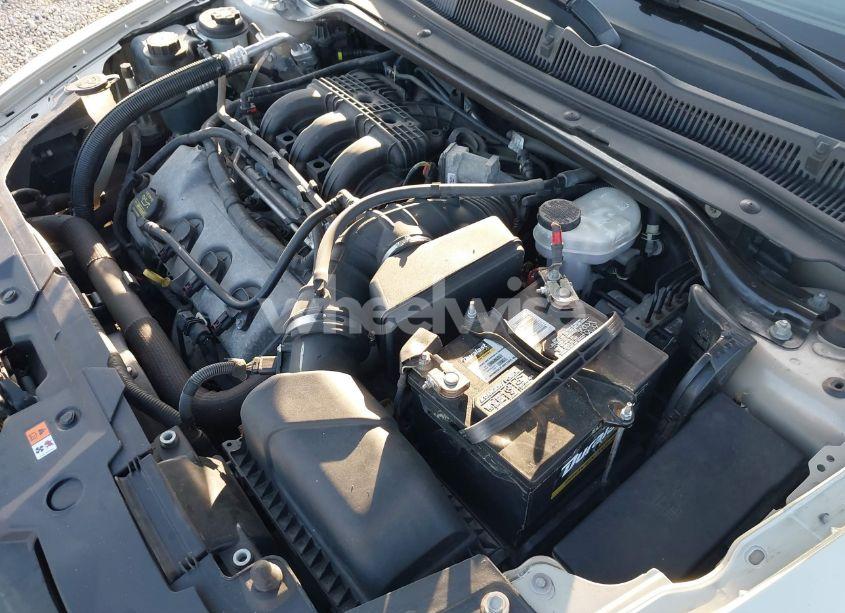 Photo 10 of 2010 Ford Taurus LIMITED (VIN 1FAHP2FW5AG153395)