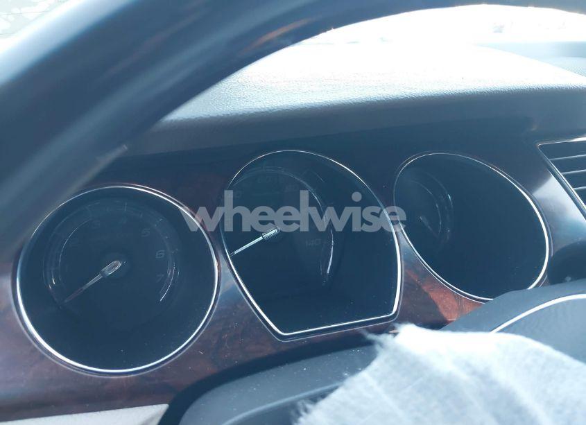 Photo 7 of 2010 Ford Taurus LIMITED (VIN 1FAHP2FW5AG153395)