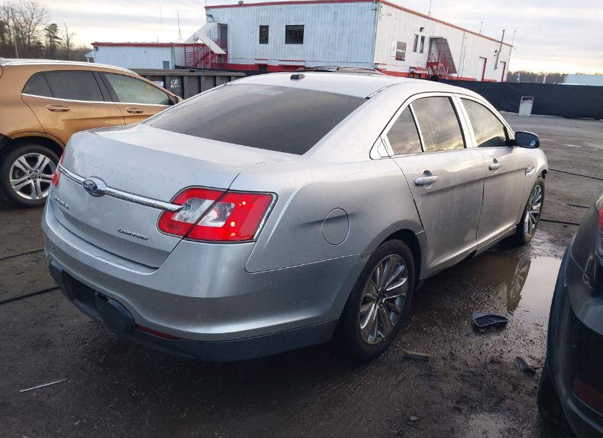 Photo 4 of 2010 Ford Taurus LIMITED (VIN 1FAHP2FW6AG166964)