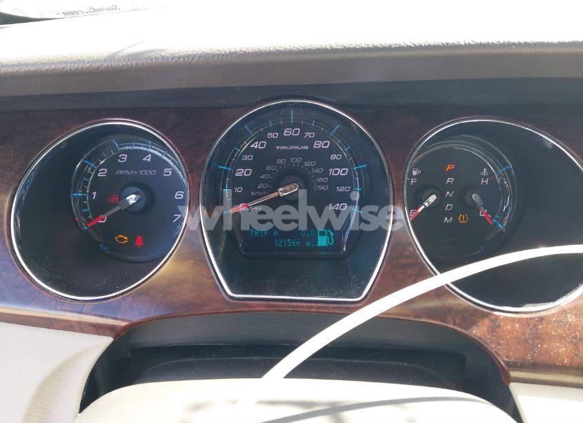 Photo 7 of 2010 Ford Taurus LIMITED (VIN 1FAHP2FW6AG168648)