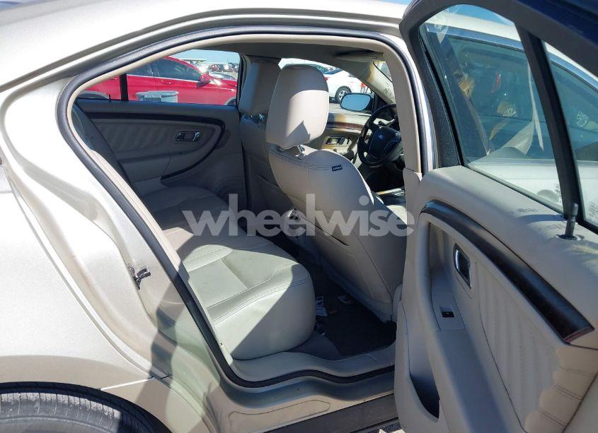 Photo 8 of 2010 Ford Taurus LIMITED (VIN 1FAHP2FW6AG168648)