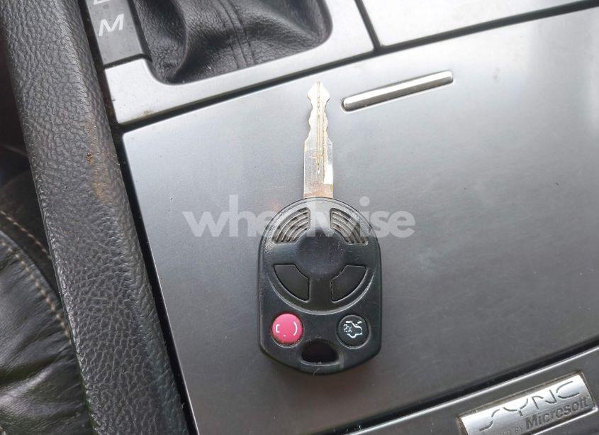 Photo 11 of 2011 Ford Taurus LIMITED (VIN 1FAHP2FW6BG107561)