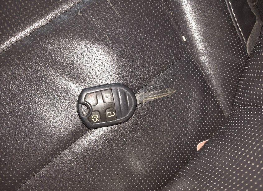 Photo 11 of 2012 Ford Taurus LIMITED (VIN 1FAHP2FW6CG142067)