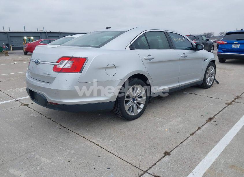 Photo 4 of 2010 Ford Taurus LIMITED (VIN 1FAHP2FW8AG126983)