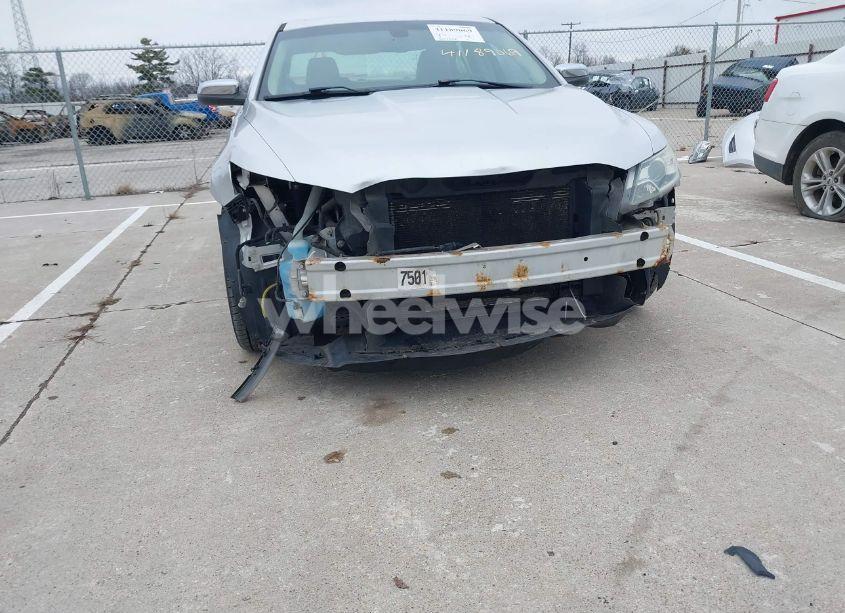 Photo 6 of 2010 Ford Taurus LIMITED (VIN 1FAHP2FW8AG126983)