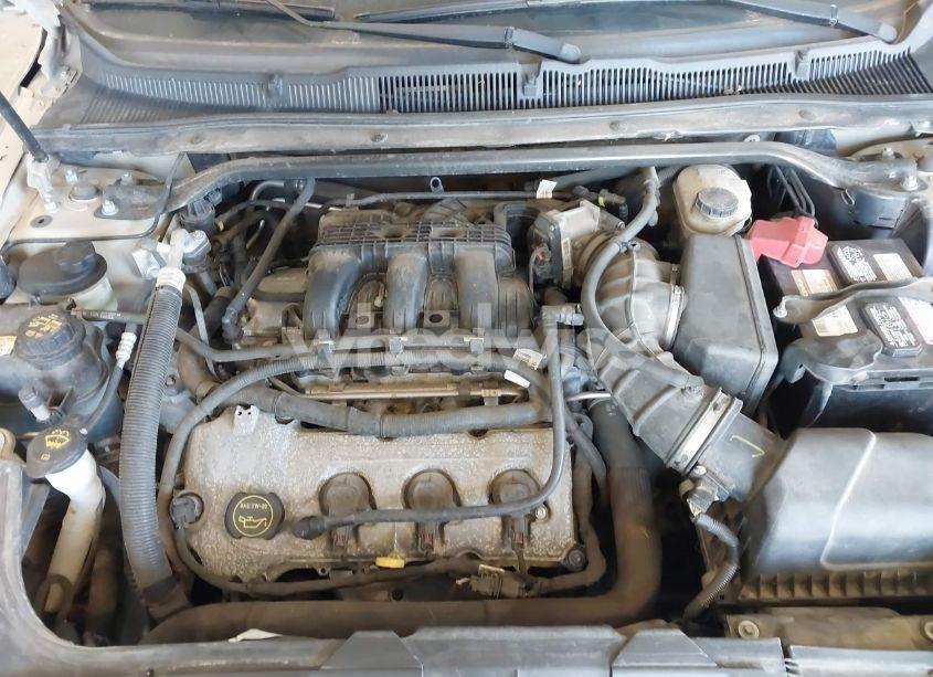 Photo 10 of 2010 Ford Taurus LIMITED (VIN 1FAHP2FW9AG142335)