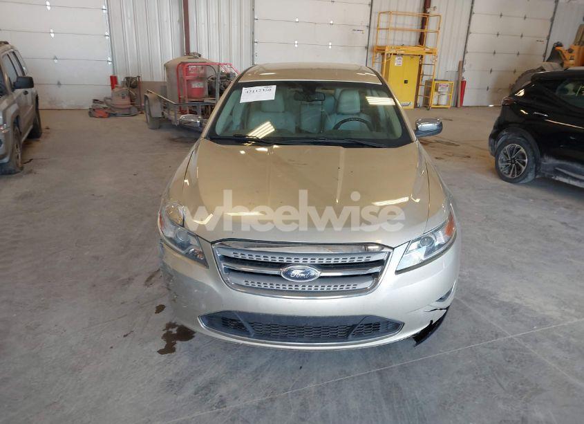Photo 12 of 2010 Ford Taurus LIMITED (VIN 1FAHP2FW9AG142335)