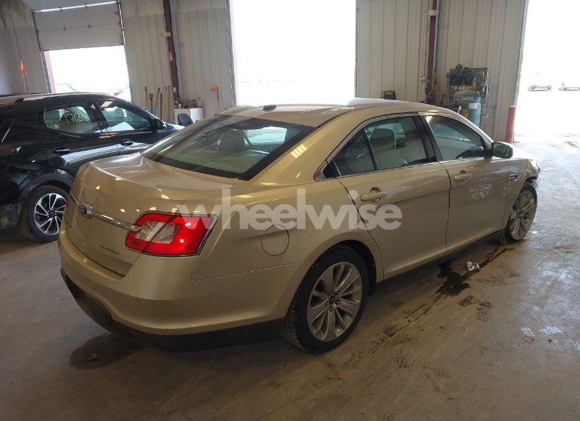 Photo 4 of 2010 Ford Taurus LIMITED (VIN 1FAHP2FW9AG142335)