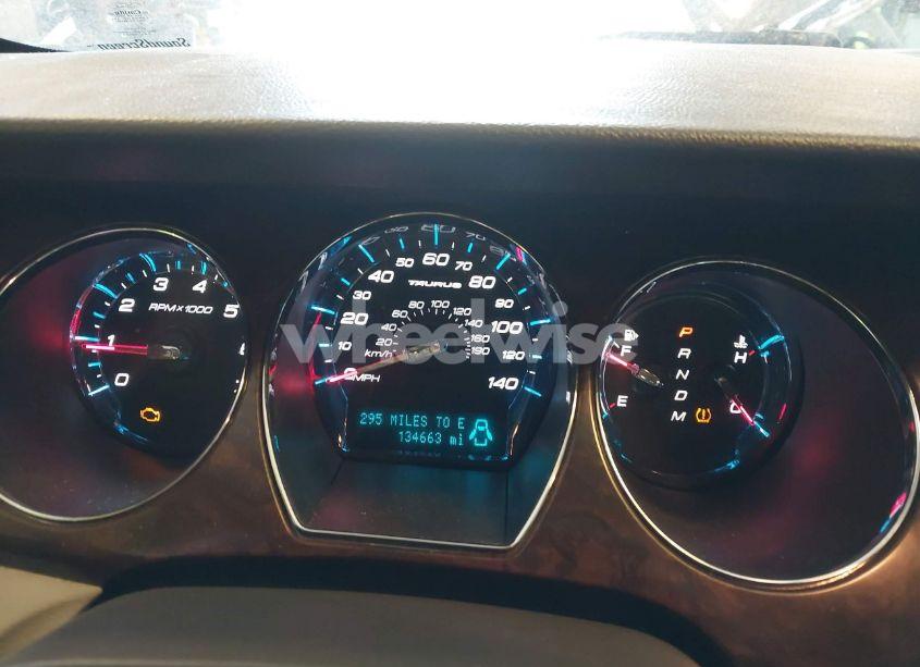 Photo 7 of 2010 Ford Taurus LIMITED (VIN 1FAHP2FW9AG142335)