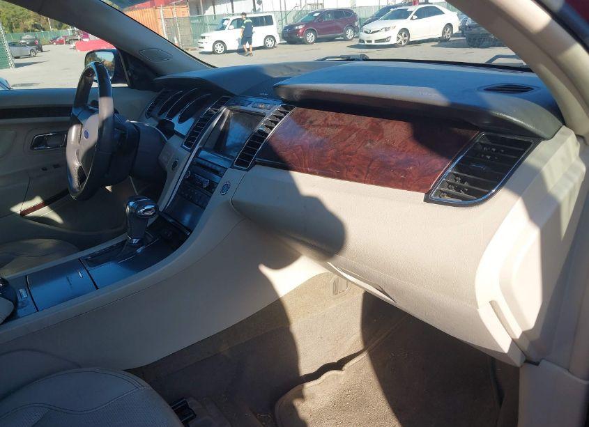 Photo 14 of 2011 Ford Taurus LIMITED (VIN 1FAHP2FW9BG112379)