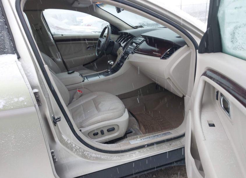 Photo 5 of 2011 Ford Taurus LIMITED (VIN 1FAHP2FW9BG180374)