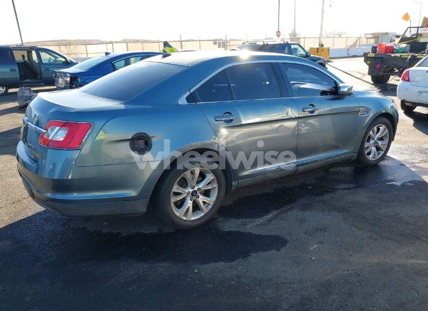 Photo 4 of 2010 Ford Taurus LIMITED (VIN 1FAHP2FWXAG114107)