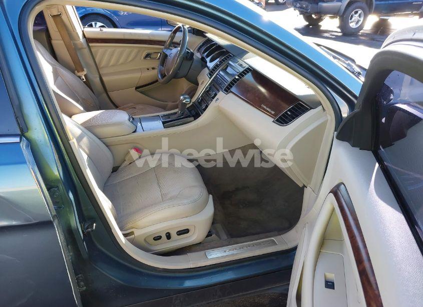 Photo 5 of 2010 Ford Taurus LIMITED (VIN 1FAHP2FWXAG114107)