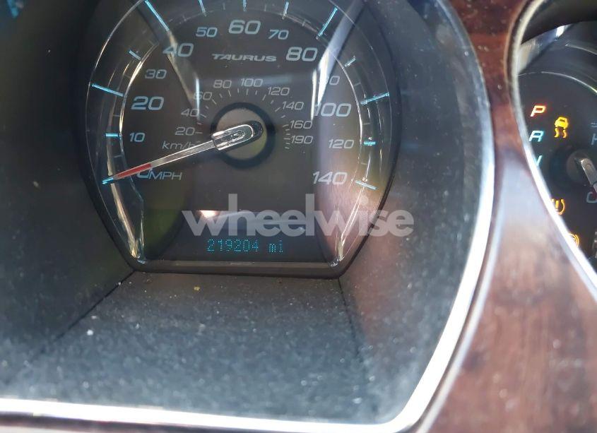 Photo 7 of 2010 Ford Taurus LIMITED (VIN 1FAHP2FWXAG114107)