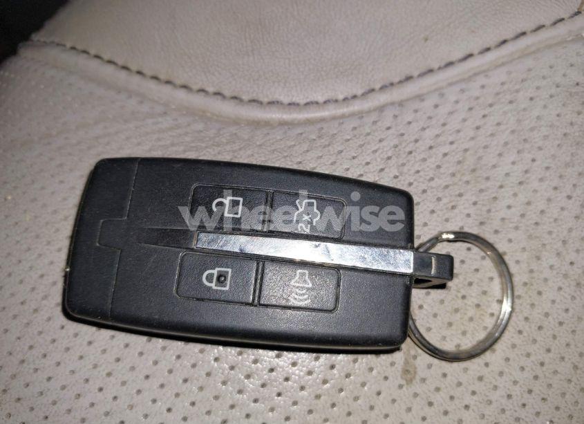 Photo 11 of 2010 Ford Taurus LIMITED (VIN 1FAHP2FWXAG122482)