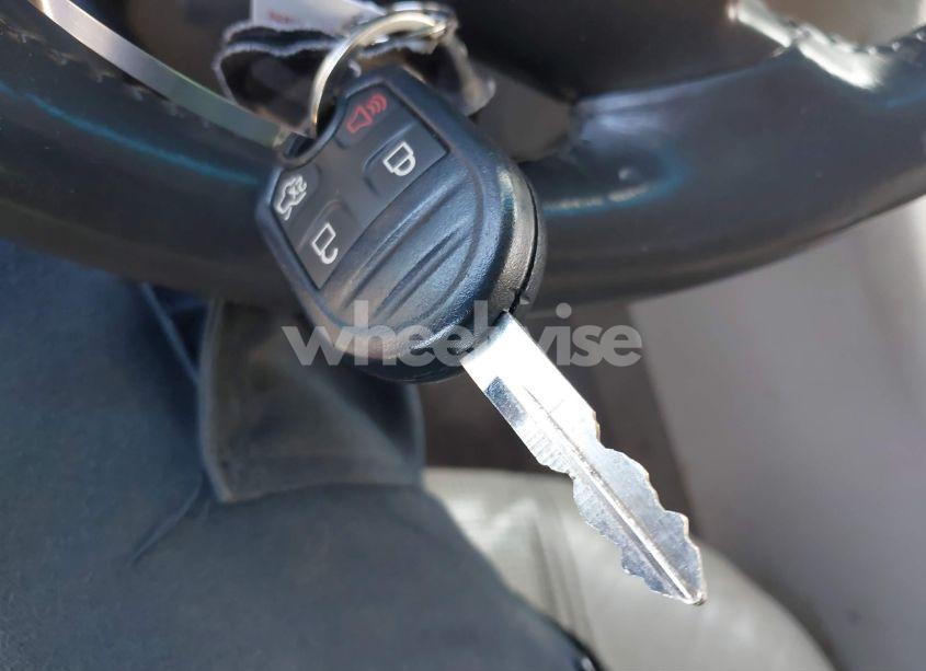 Photo 11 of 2010 Ford Taurus LIMITED (VIN 1FAHP2FWXAG142196)