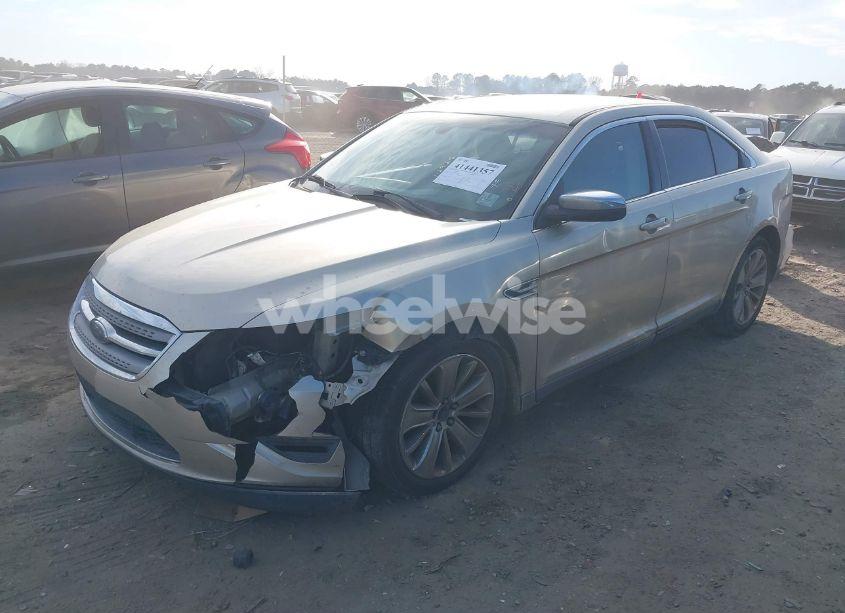 Photo 2 of 2010 Ford Taurus LIMITED (VIN 1FAHP2FWXAG142196)