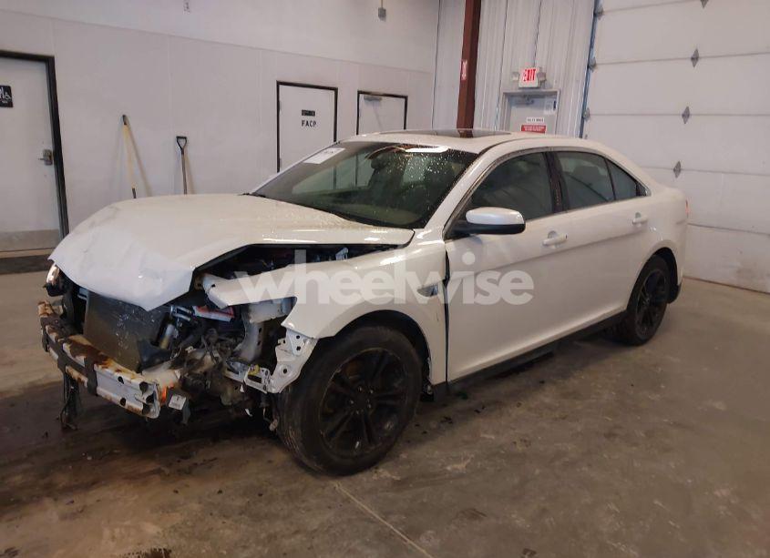 Photo 2 of 2014 Ford Taurus SEL (VIN 1FAHP2H80EG151946)