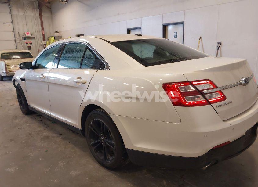 Photo 3 of 2014 Ford Taurus SEL (VIN 1FAHP2H80EG151946)