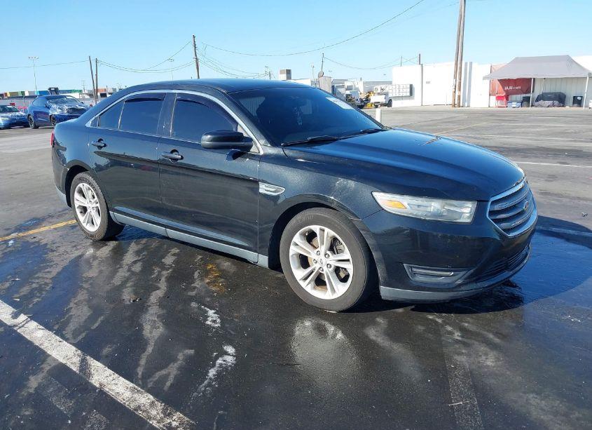 2013 Ford Taurus SEL (VIN 1FAHP2H82DG200031) main photo