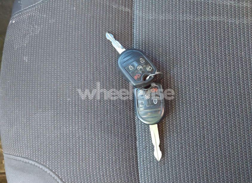 Photo 11 of 2013 Ford Taurus SEL (VIN 1FAHP2H82DG202314)