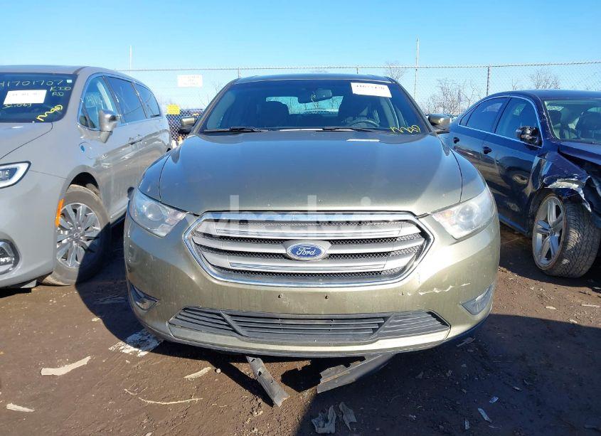 Photo 12 of 2013 Ford Taurus SEL (VIN 1FAHP2H82DG202314)