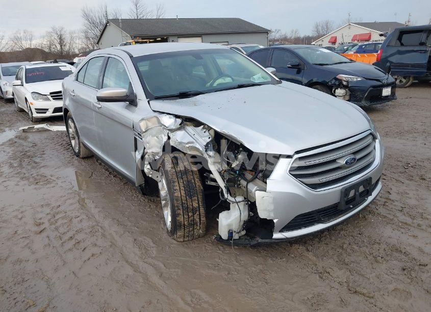 2016 Ford Taurus SEL (VIN 1FAHP2H82GG134200) main photo