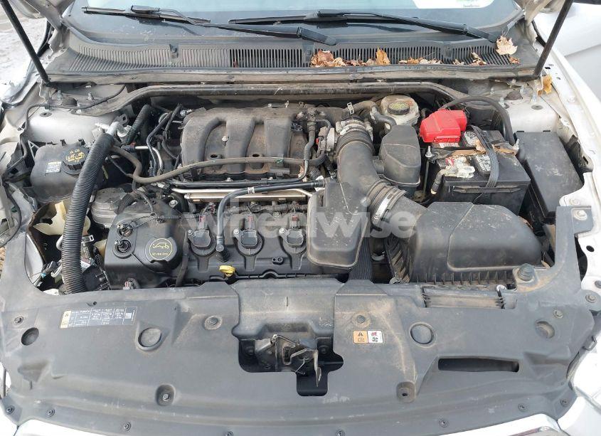 Photo 10 of 2016 Ford Taurus SEL (VIN 1FAHP2H82GG134200)