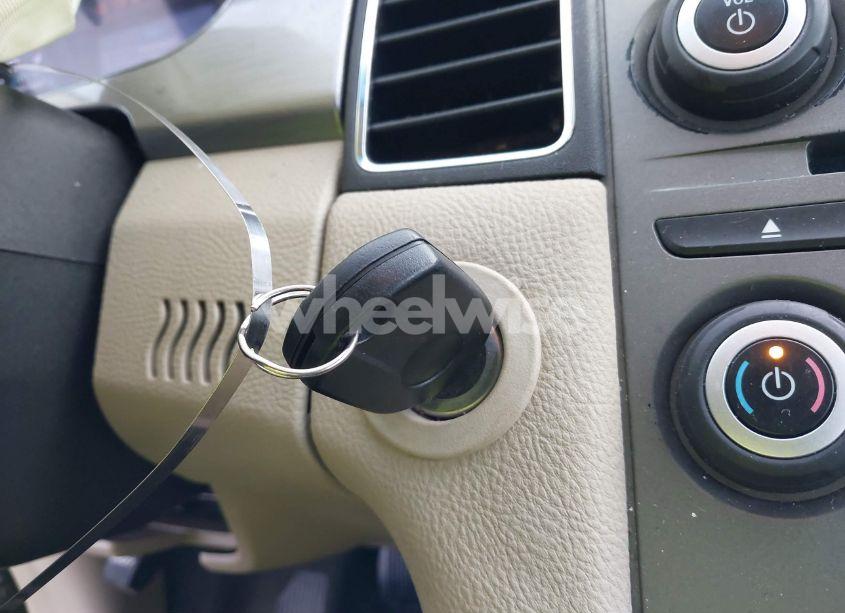 Photo 11 of 2016 Ford Taurus SEL (VIN 1FAHP2H82GG134200)