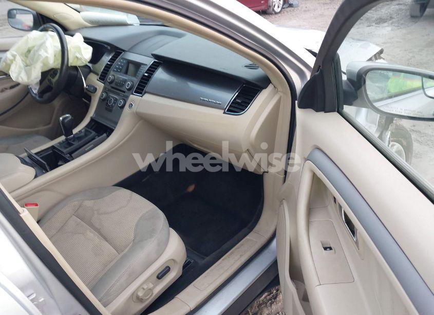 Photo 5 of 2016 Ford Taurus SEL (VIN 1FAHP2H82GG134200)