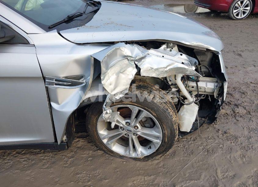 Photo 6 of 2016 Ford Taurus SEL (VIN 1FAHP2H82GG134200)