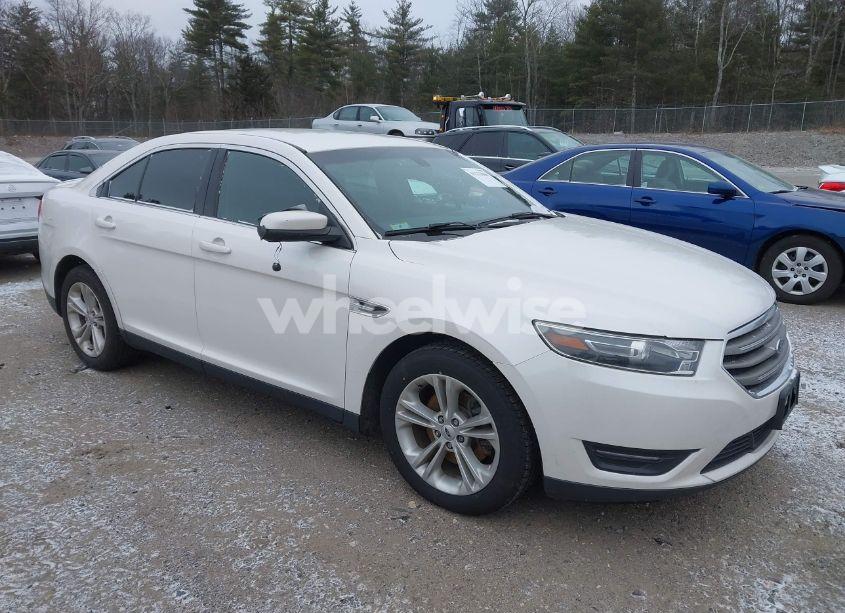 2016 Ford Taurus SEL (VIN 1FAHP2H82GG148551) main photo