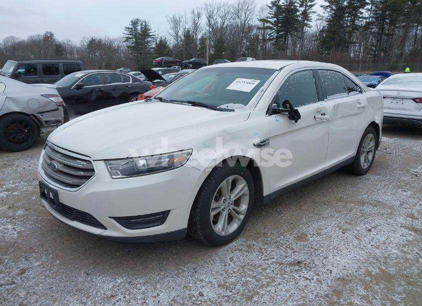 Photo 2 of 2016 Ford Taurus SEL (VIN 1FAHP2H82GG148551)