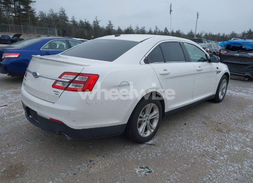 Photo 4 of 2016 Ford Taurus SEL (VIN 1FAHP2H82GG148551)