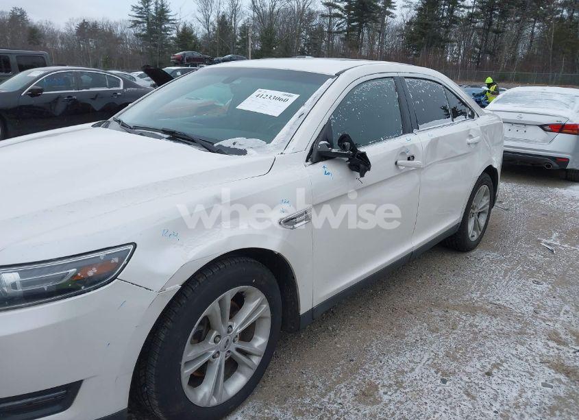 Photo 6 of 2016 Ford Taurus SEL (VIN 1FAHP2H82GG148551)
