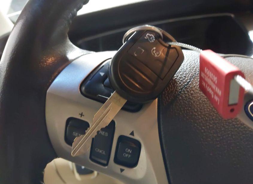 Photo 11 of 2013 Ford Taurus SEL (VIN 1FAHP2H83DG117613)