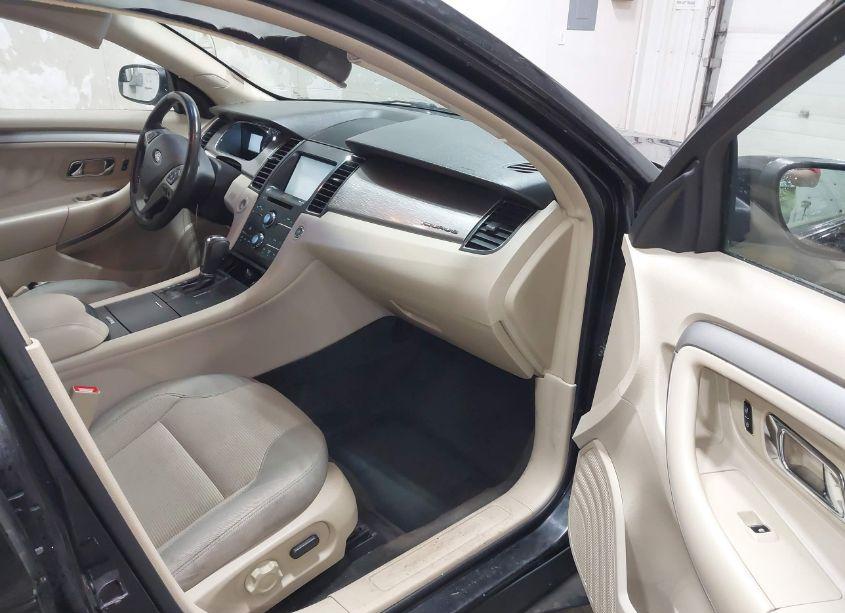 Photo 5 of 2013 Ford Taurus SEL (VIN 1FAHP2H83DG117613)