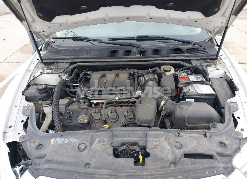 Photo 10 of 2015 Ford Taurus SEL (VIN 1FAHP2H83FG169889)