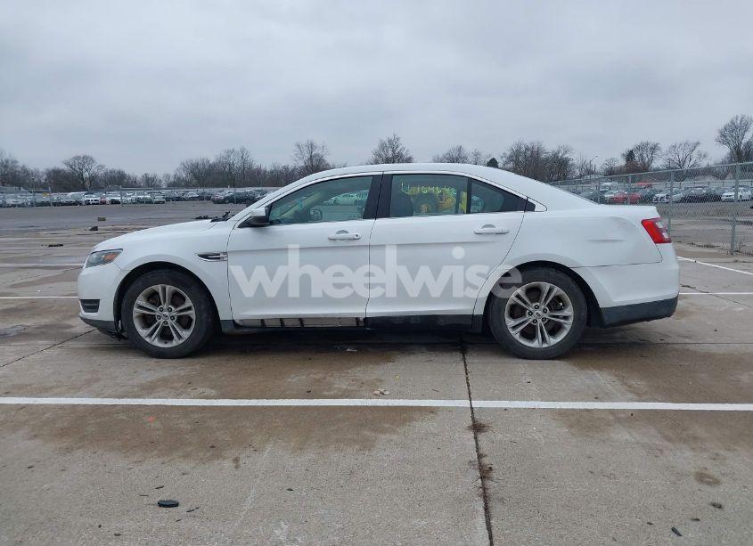 Photo 14 of 2015 Ford Taurus SEL (VIN 1FAHP2H83FG169889)