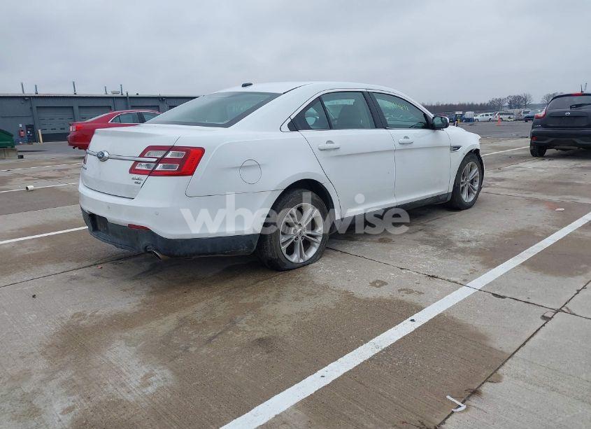 Photo 4 of 2015 Ford Taurus SEL (VIN 1FAHP2H83FG169889)