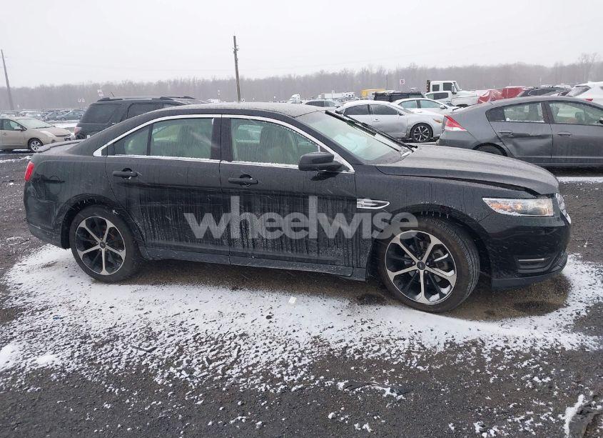 Photo 13 of 2016 Ford Taurus SEL (VIN 1FAHP2H84GG135722)