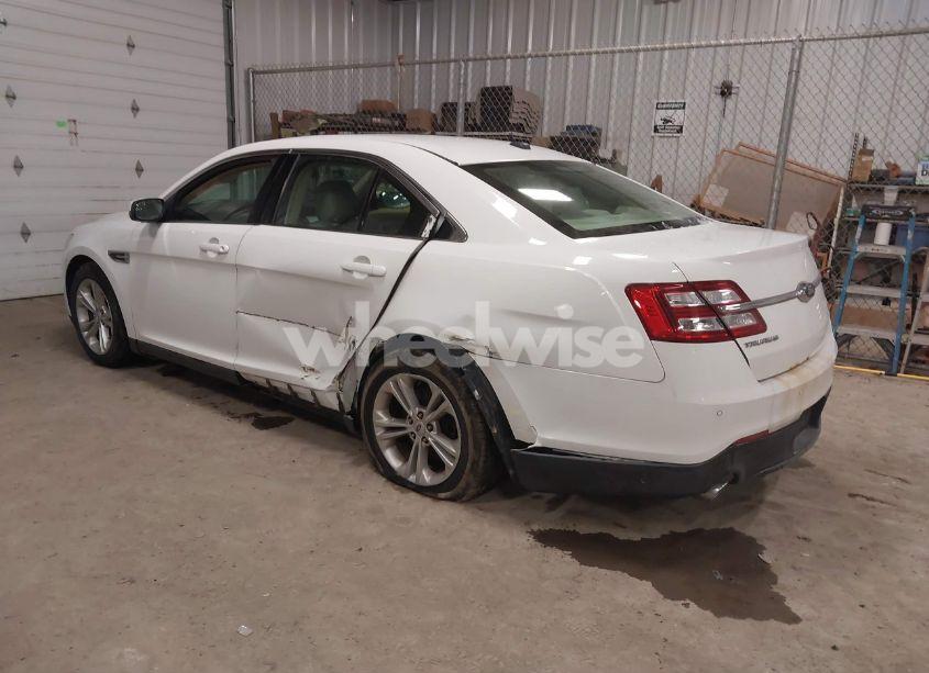 Photo 3 of 2015 Ford Taurus SEL (VIN 1FAHP2H85FG141284)