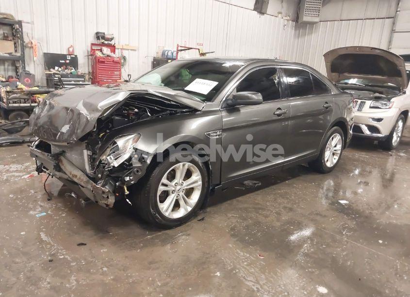 Photo 2 of 2016 Ford Taurus SEL (VIN 1FAHP2H85GG137074)