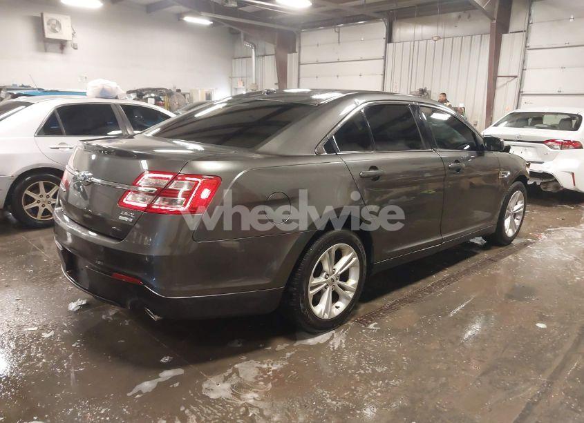 Photo 4 of 2016 Ford Taurus SEL (VIN 1FAHP2H85GG137074)
