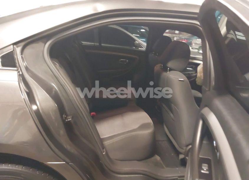 Photo 8 of 2016 Ford Taurus SEL (VIN 1FAHP2H85GG137074)