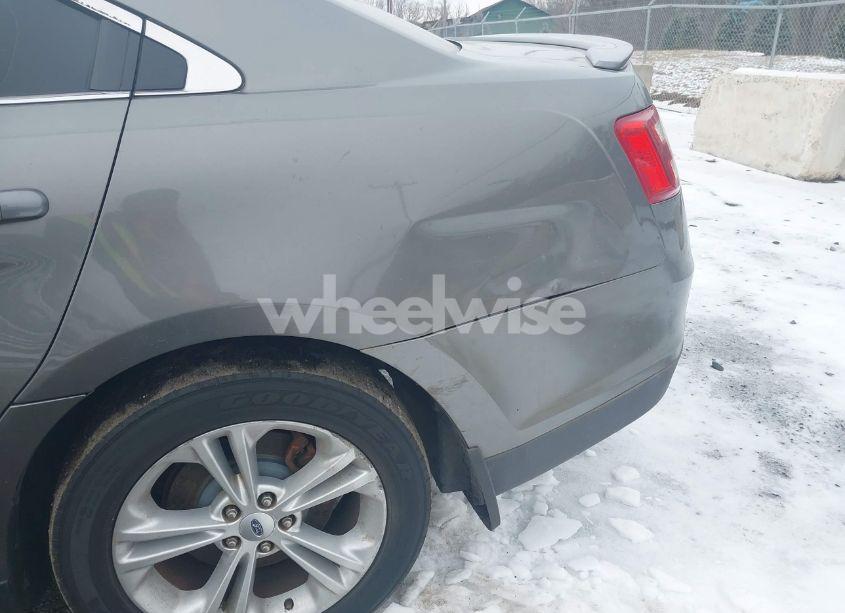 Photo 6 of 2013 Ford Taurus SEL (VIN 1FAHP2H86DG106461)