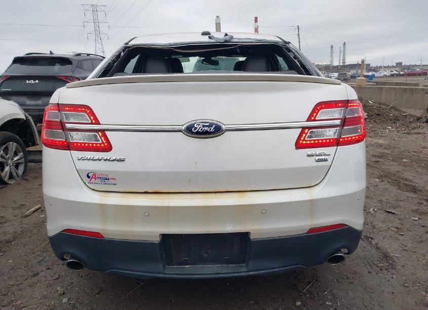 Photo 16 of 2013 Ford Taurus SEL (VIN 1FAHP2H86DG158849)