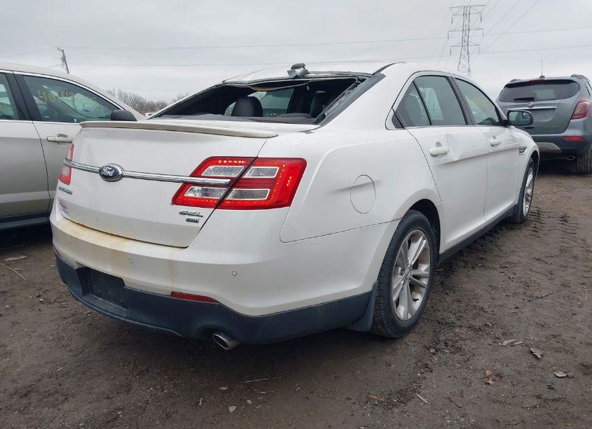 Photo 4 of 2013 Ford Taurus SEL (VIN 1FAHP2H86DG158849)