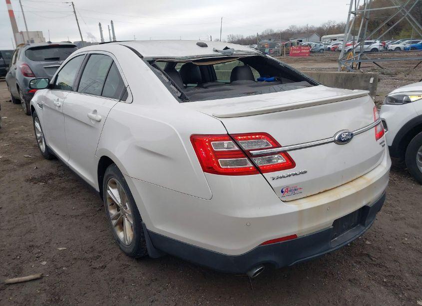 Photo 6 of 2013 Ford Taurus SEL (VIN 1FAHP2H86DG158849)