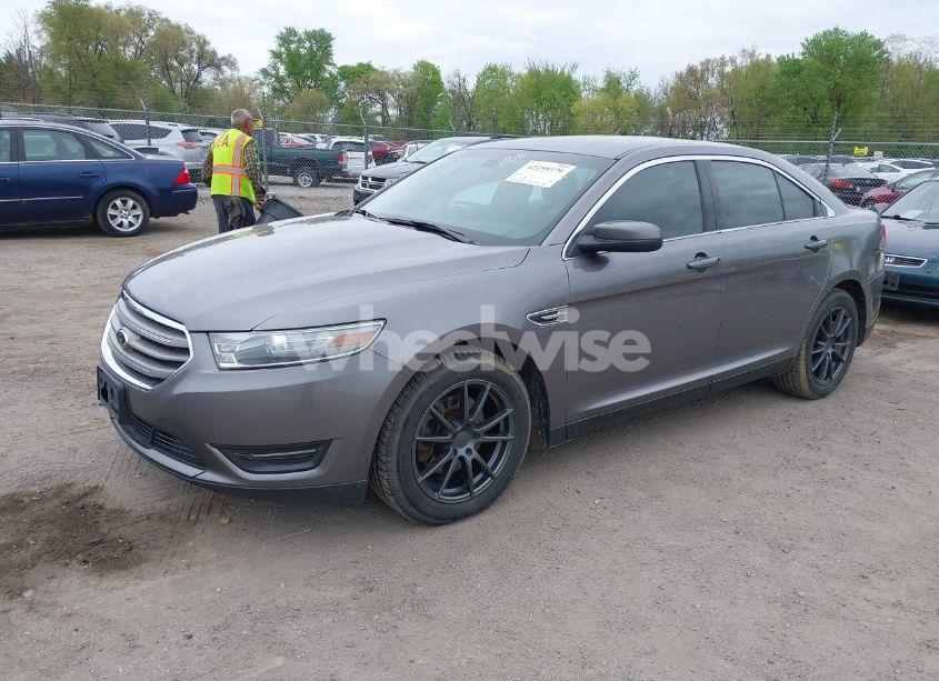 Photo 2 of 2014 Ford Taurus SEL (VIN 1FAHP2H86EG103948)
